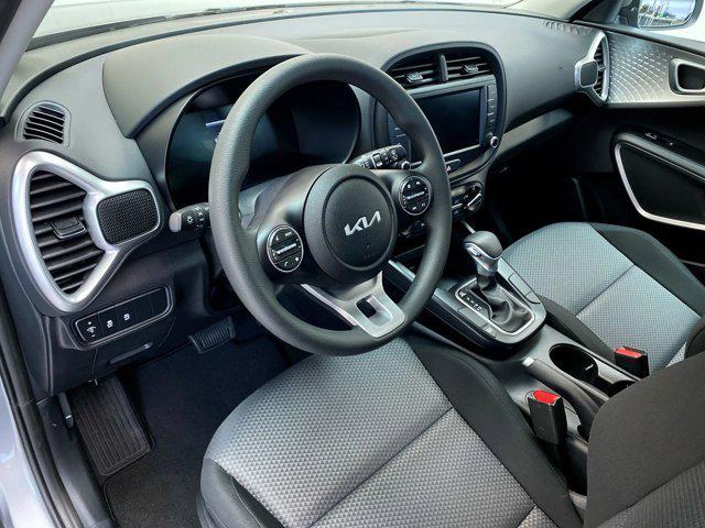 new 2025 Kia Soul car, priced at $21,988