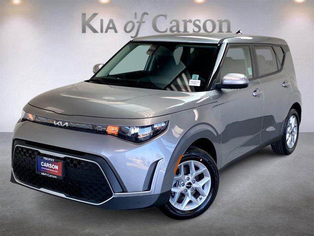 new 2025 Kia Soul car, priced at $21,988