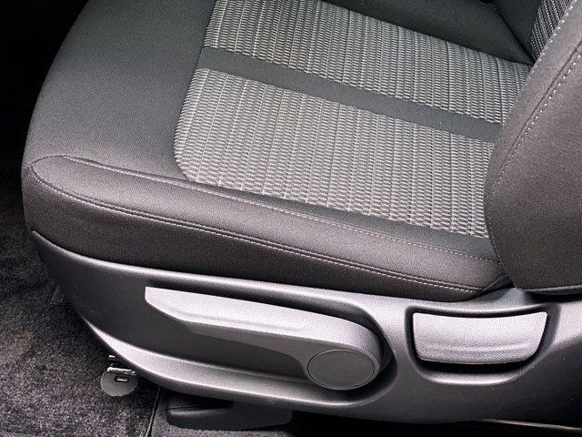 new 2025 Kia Sorento car, priced at $34,125