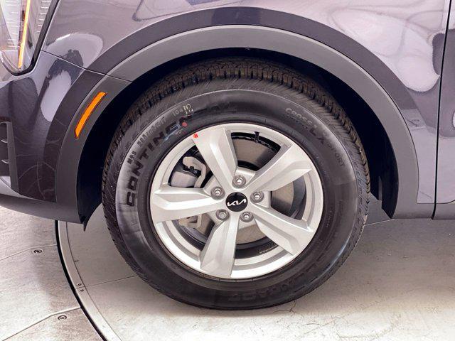 new 2025 Kia Sorento car, priced at $33,630