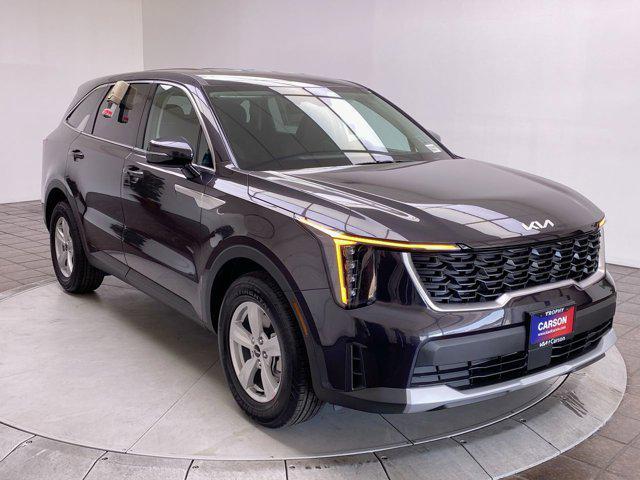 new 2025 Kia Sorento car, priced at $33,630