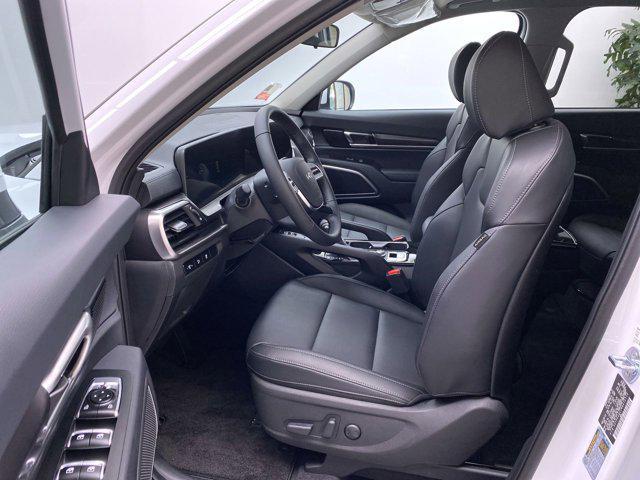 new 2025 Kia Telluride car, priced at $41,525
