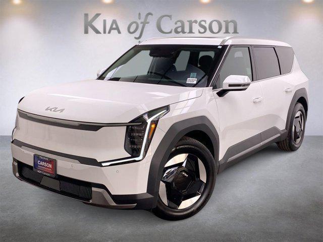 new 2025 Kia EV9 car, priced at $66,315