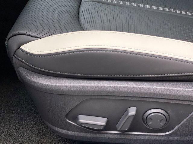 new 2025 Kia K5 car, priced at $30,045