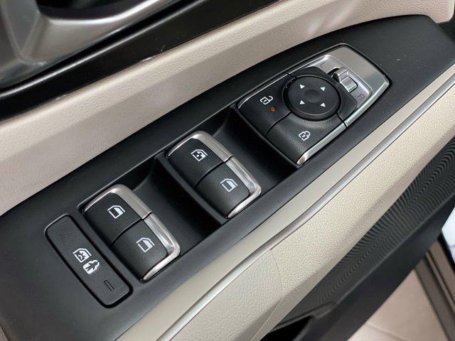 new 2025 Kia Sorento car, priced at $37,830