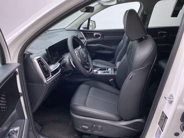 new 2025 Kia Sorento Hybrid car, priced at $42,125