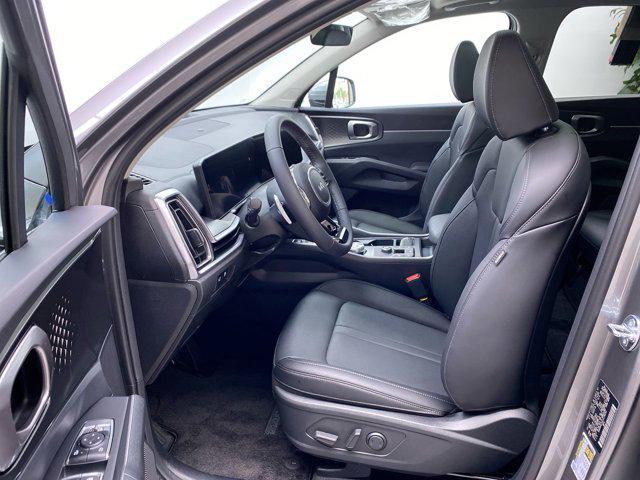 new 2025 Kia Sorento Hybrid car, priced at $41,670