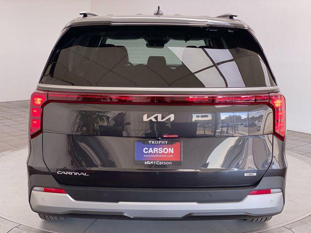 new 2025 Kia Carnival Hybrid car, priced at $44,700