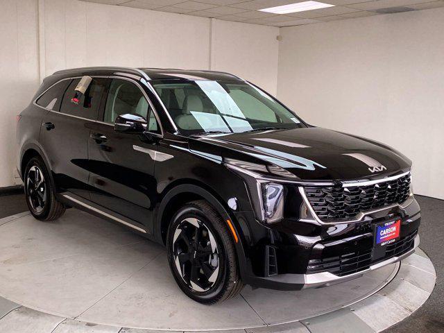 new 2025 Kia Sorento Hybrid car, priced at $40,565