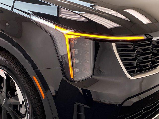 new 2025 Kia Sorento Hybrid car, priced at $40,565