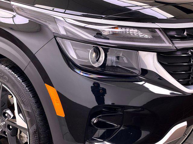 new 2025 Kia Seltos car, priced at $28,170