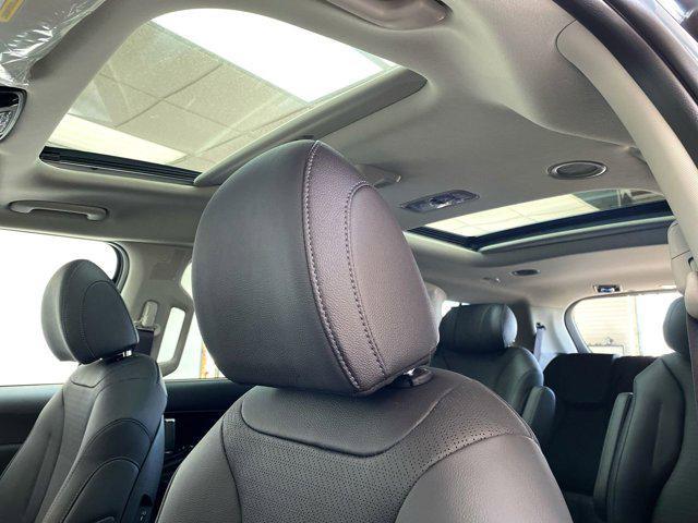 new 2026 Kia Carnival Hybrid car, priced at $55,335