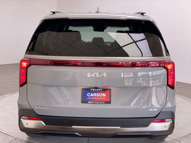 new 2025 Kia Carnival Hybrid car, priced at $50,095