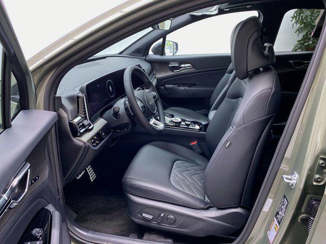 new 2025 Kia Sportage car, priced at $45,960
