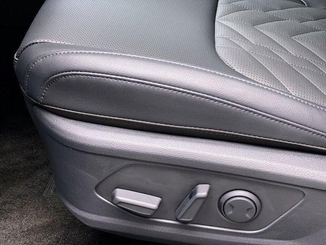 new 2025 Kia Sportage car, priced at $45,960