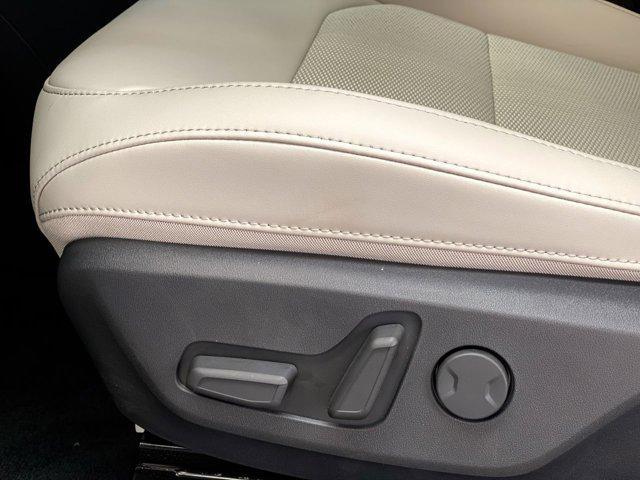 new 2025 Kia Niro car, priced at $31,415