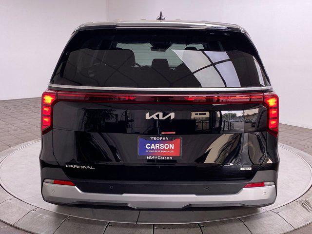 new 2025 Kia Carnival Hybrid car, priced at $42,655