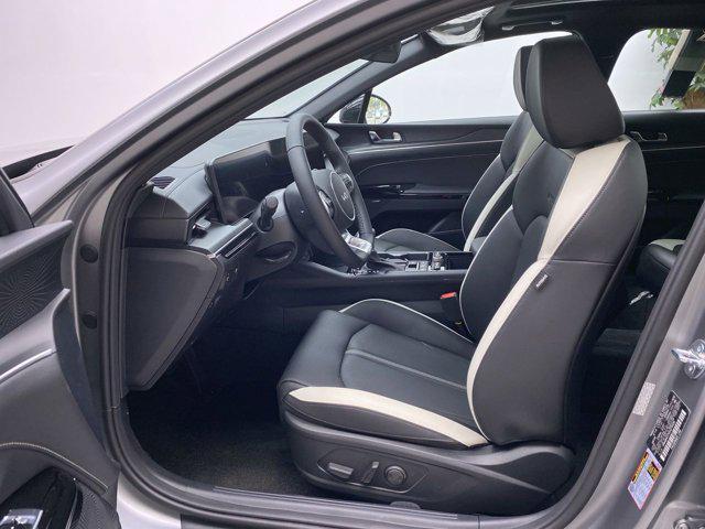 new 2025 Kia K5 car, priced at $33,845
