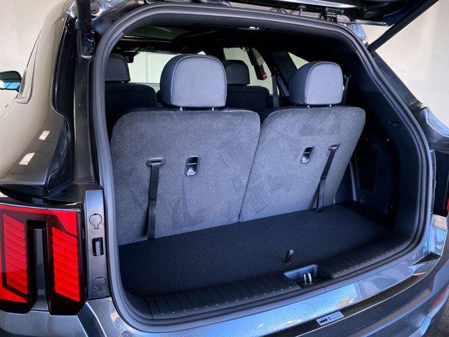 new 2026 Kia Sorento Hybrid car, priced at $49,015