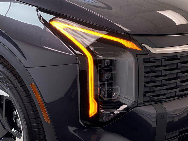 new 2026 Kia Sportage car, priced at $33,135