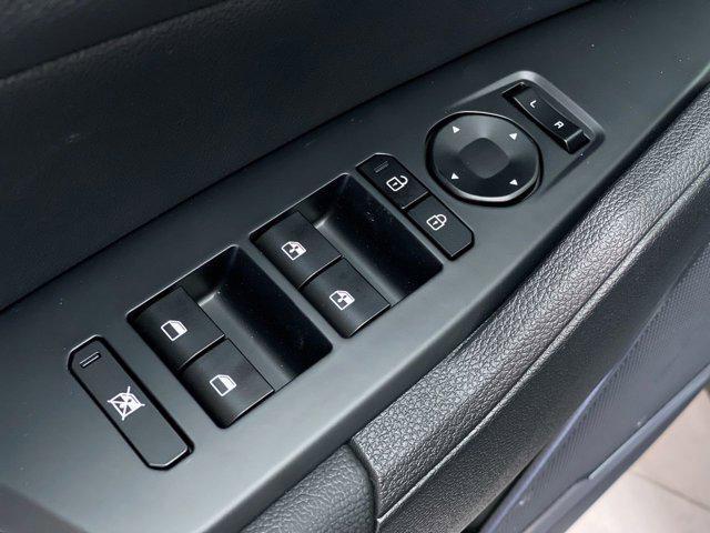 new 2026 Kia Sportage car, priced at $37,135