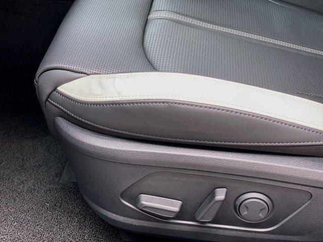 new 2025 Kia K5 car, priced at $30,045