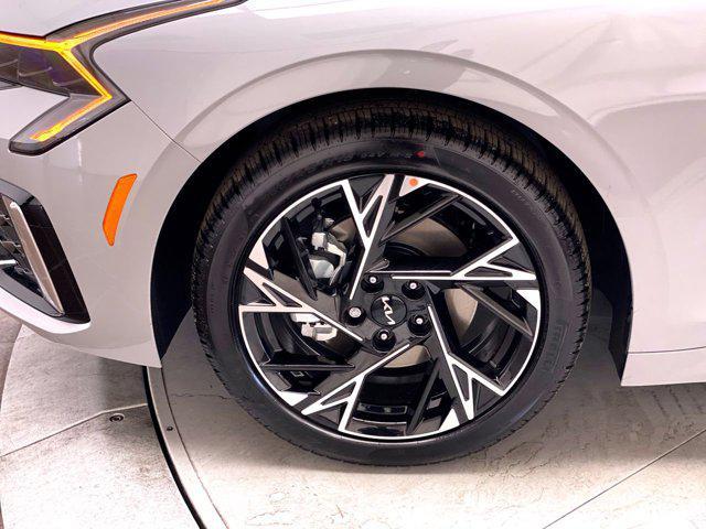 new 2025 Kia K5 car, priced at $30,045
