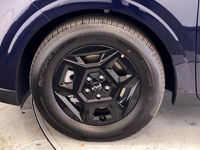 new 2025 Kia Carnival car, priced at $38,500