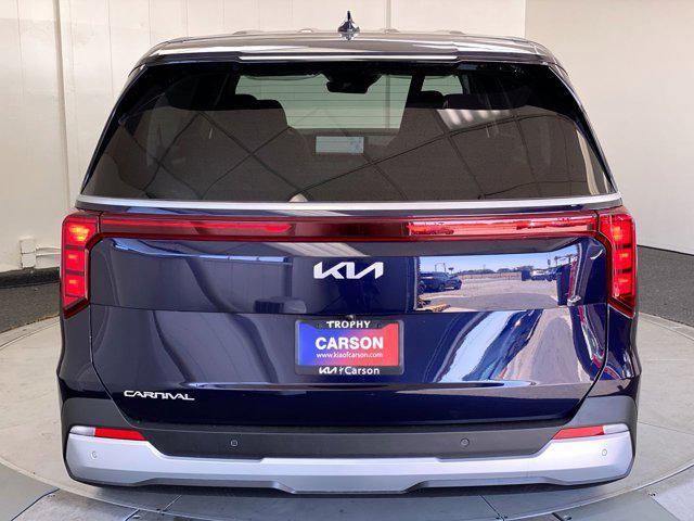 new 2025 Kia Carnival car, priced at $38,500