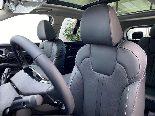 new 2025 Kia Sorento car, priced at $45,130