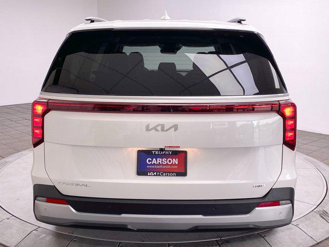 new 2026 Kia Carnival Hybrid car, priced at $45,385