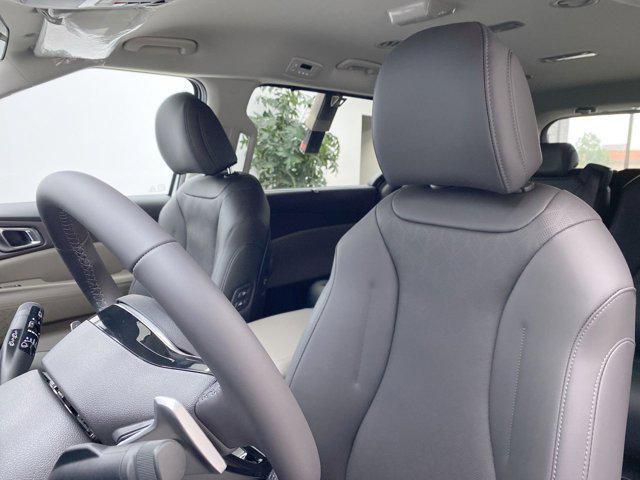 new 2026 Kia Carnival Hybrid car, priced at $45,385