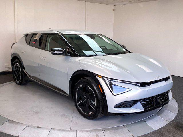 new 2025 Kia EV6 car, priced at $52,015