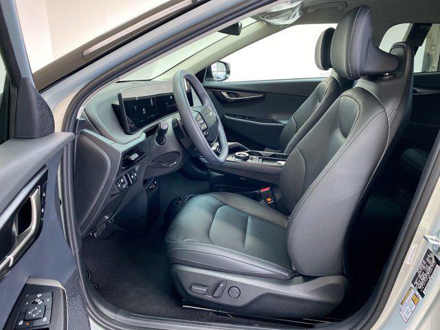 new 2025 Kia EV6 car, priced at $52,015
