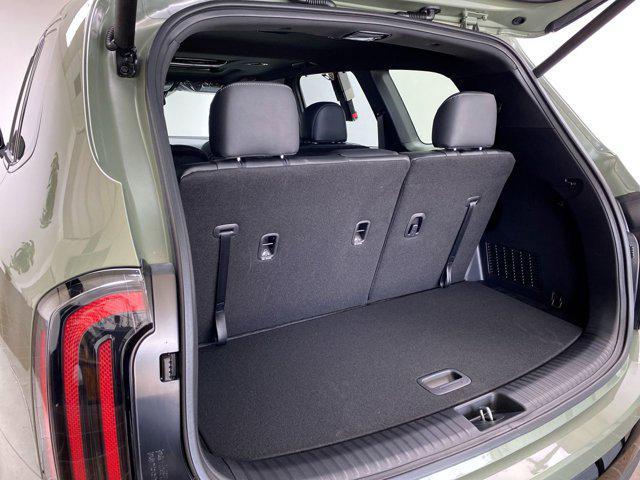 new 2025 Kia Telluride car, priced at $48,215