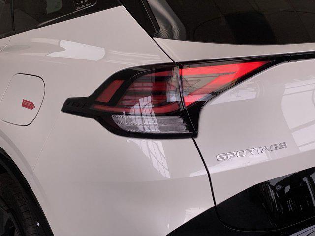 new 2025 Kia Sportage Hybrid car, priced at $40,105