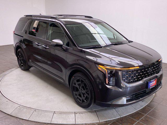 new 2025 Kia Carnival Hybrid car, priced at $50,600