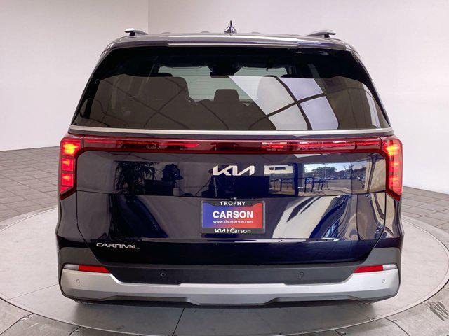 new 2025 Kia Carnival car, priced at $42,560