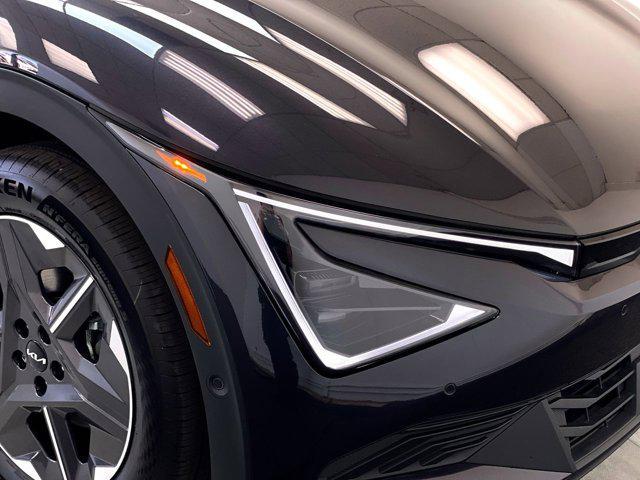 new 2025 Kia EV6 car, priced at $50,040