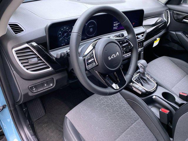 new 2025 Kia Seltos car, priced at $28,670