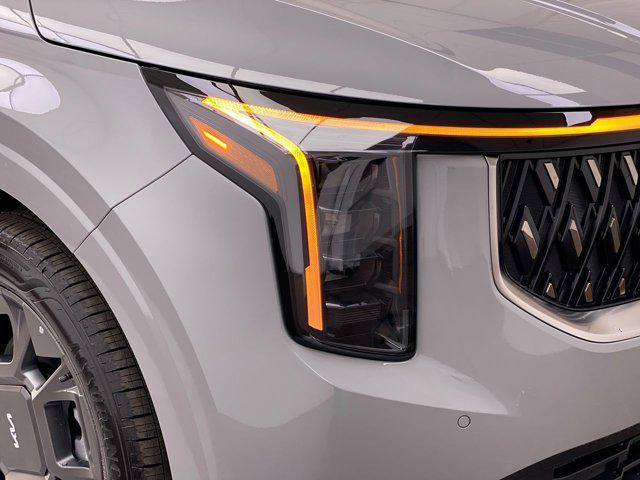 new 2026 Kia Carnival Hybrid car, priced at $45,385