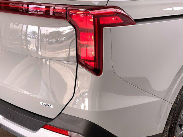 new 2026 Kia Carnival Hybrid car, priced at $45,385