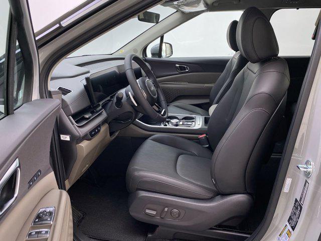 new 2026 Kia Carnival Hybrid car, priced at $45,385