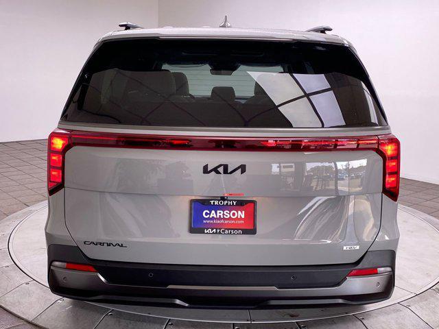 new 2025 Kia Carnival car, priced at $50,880