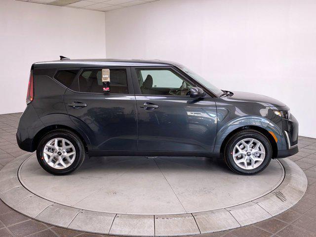 new 2025 Kia Soul car, priced at $24,560