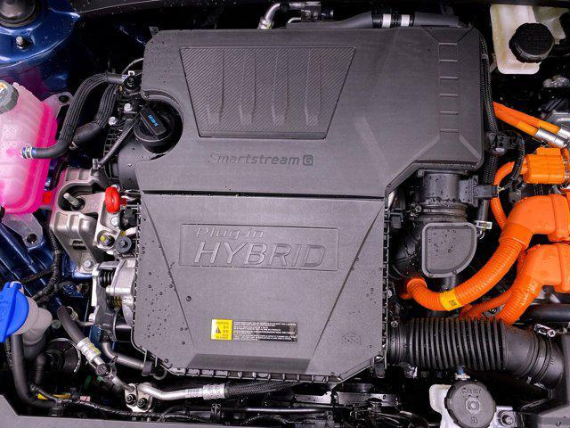 new 2025 Kia Niro Plug-In Hybrid car, priced at $36,160