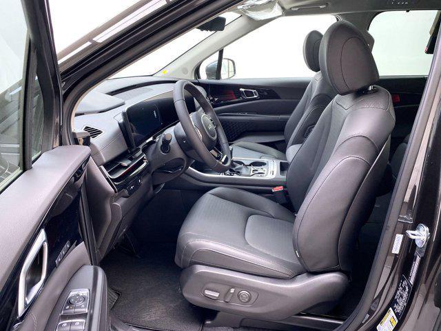 new 2025 Kia Carnival car, priced at $52,260