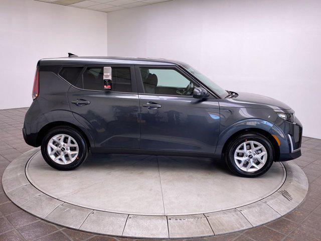 new 2025 Kia Soul car, priced at $22,560