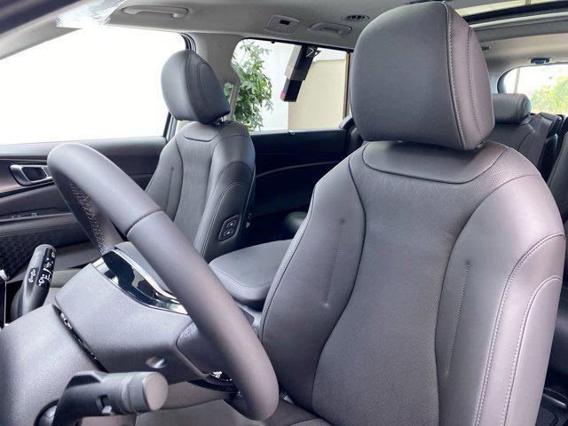 new 2026 Kia Carnival car, priced at $49,285