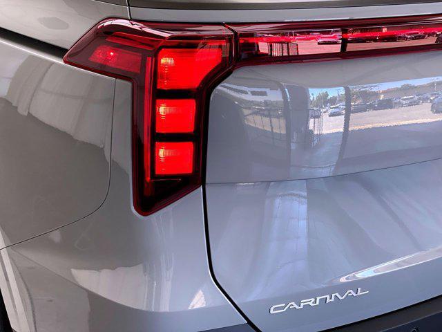 new 2026 Kia Carnival car, priced at $49,285